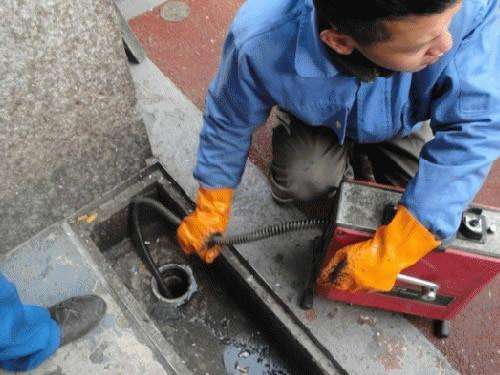 娄星疏通下水道